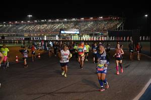 BIB: 
                            <button type="button" onclick="openModal(23918757)" class="btn btn-primary btn-sm float-right btn-popup" data-toggle="modal" data-target=".modal-high-quality">
                        <i class="fas fa-shopping-cart"></i> Add to Cart
                    </button>
                                            <button type="button" onclick="isThisMe(23918757, true)" class="btn btn-success btn-sm float-right btn-popup btn-isme hidden" data-toggle="tooltip" data-placement="bottom" title="นี่คือรูปของคุณใช่ไหม คลิกที่นี่เพื่อเอาเข้าอัลบั้ม">
                        <i class="fas fa-plus"></i> Add to album
                    </button>
                    <button type="button" onclick="isThisMe(23918757, false)" class="btn btn-warning btn-sm float-right btn-popup btn-isnotme hidden">
                        <i class="fas fa-ban"></i> Remove from album
                    </button>